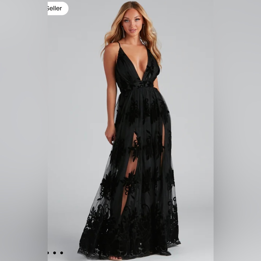 Black and lace long dress